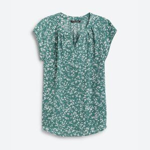 41 Hawthorn Split Neck Blouse Medium Green Floral